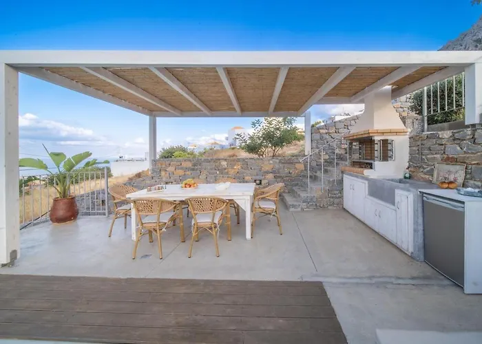 Aloni 3 Bedroom Sea View With Private Pool ヴィラ