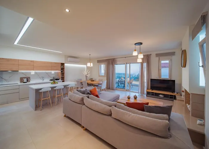 Aloni 3 Bedroom Sea View With Private Pool *