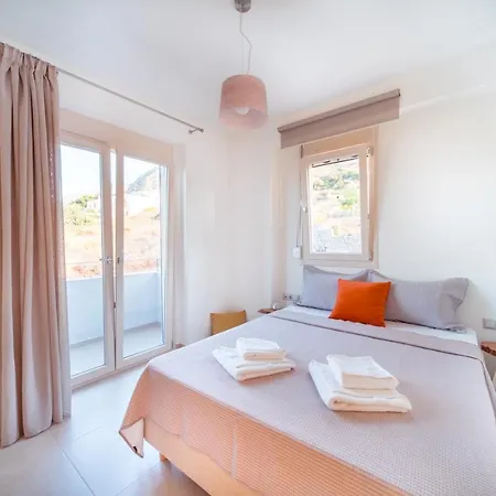 Aloni 3 Bedroom Sea View With Private Pool